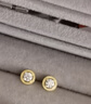 千葉珠寶黃金足金高級(jí)感鑲嵌鋯石泡泡耳釘百搭耳飾計(jì)價(jià)送女友生日禮物 金重約1.72g/黃金鑲鋯養(yǎng)耳針 足金耳釘/支持多退少補(bǔ) 曬單實(shí)拍圖