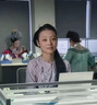 鴨鴨（YAYA）羽絨服女長(zhǎng)款過(guò)膝冬季新款連帽加厚極寒保暖寬松時(shí)尚高充絨外套FL 黑色 S 曬單實(shí)拍圖