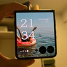 摩托羅拉【政府補貼】聯(lián)想moto Razr 60 Ultra AI元啟版 4英寸大外屏 驍龍8至尊版 5G手機 16+256 意式奢絨 曬單實(shí)拍圖
