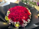 幽客玉品鮮花速遞紅玫瑰花束表白送女友老婆生日禮物全國同城配送 33朵紅玫瑰花束—女王款 曬單實(shí)拍圖