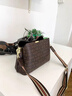 OMTO輕奢品牌女士包包女包印花水桶包新款斜挎包高級感通勤單肩媽媽包 咖啡色 曬單實(shí)拍圖