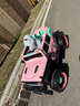 爵士酷派牧馬人兒童電動(dòng)車(chē)可坐大人寶寶四驅越野車(chē)男女孩遙控玩具電動(dòng)汽車(chē) 升級+粉+全功能+雙電瓶+550電機 曬單實(shí)拍圖