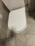 松鯨馬桶蓋通用加厚坐便器蓋子家用抗斷老式抽水馬桶座圈配件輕音蓋板 大U型【加厚帶提手】 曬單實(shí)拍圖