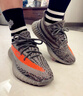 阿迪達(dá)斯Yeezy350夏日透氣男鞋灰橙椰子休閑鞋GW1229 38 曬單實(shí)拍圖
