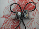 興戈EW200 可換線HiFi有線耳機(jī)動(dòng)圈高音質(zhì)大聲場(chǎng)聽(tīng)聲辨位吃雞入耳式電腦游戲電競(jìng)音樂(lè)耳塞 EW200【3.5帶麥】線長(zhǎng)約1.7M 曬單實(shí)拍圖