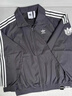 adidas情侶款復(fù)古風(fēng)梭織立領(lǐng)夾克外套男女阿迪達(dá)斯官方三葉草 深灰 M 曬單實(shí)拍圖