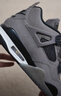 耐克2025年男子Air Jordan 4 Retro籃球鞋 FV5029-200 44 曬單實(shí)拍圖