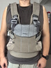 BabyBjorn瑞典品牌進口透氣嬰幼兒背帶抱娃神器Harmony背帶0-3歲 灰褐色 曬單實拍圖