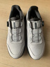 安踏（ANTA）真皮新款運動(dòng)鞋男子通勤旋扣健步鞋冬季減震慢跑回彈健身鞋訓練鞋 泥石灰/城堡灰-3 43 (男9.5) 曬單實(shí)拍圖