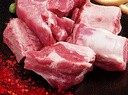 七環(huán)牧場(chǎng)漫養土豬 帶肉湯骨塊 土豬肉 骨頭 免切豬脊骨 熬湯 豬肉 生鮮 帶肉湯骨2斤 曬單實(shí)拍圖