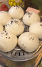 思念牛奶麻蓉包奶黃包豆沙包黑芝麻包大師精研速食早餐半成品加熱即食 牛奶麻蓉包510g*1袋(約15個(gè)) 曬單實(shí)拍圖