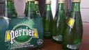 Perrier巴黎水 原裝進(jìn)口氣泡水 0糖0卡原味天然礦泉水330ml*24瓶 曬單實(shí)拍圖