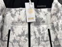 波司登（BOSIDENG）【反季】羽絨服國(guó)標(biāo)90絨男女情侶冬季短款潮流涂鴉連帽外套 雪嶺山脈9BE9 L 170/92A 曬單實(shí)拍圖