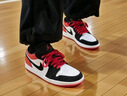 耐克（NIKE）Jordan官方喬丹AJ1男子經(jīng)典黑紅配色板鞋夏新款運動(dòng)鞋 IB8971 106白/黑/校園紅 40.5 曬單實(shí)拍圖