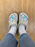 CROCS卡駱馳檀健次同款經(jīng)典洞洞鞋男沙灘鞋戶(hù)外沙灘包頭拖鞋女鞋|10001 骨白色-2Y2 36 /37(220mm) 曬單實(shí)拍圖