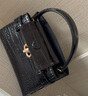 CHARLES&KEITH鱷魚(yú)紋凱莉包手提斜挎婚包包女包生日禮物CK2-50270880-1 Black黑色 S 曬單實(shí)拍圖