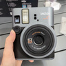 富士膠片FUJIFILM拍立得相機instax mini41摩登風(fēng)華禮盒套裝復古款mini41新經(jīng)典禮盒情人節閨蜜情侶送禮生日禮物 摩登風(fēng)華禮盒（含10張經(jīng)典花邊相紙） 官方標配：含標配相紙+配件 曬單實(shí)拍圖