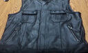 哈雷風(fēng)騎行服皮馬甲皮衣機車(chē)真皮男 頭層牛皮混亂之子立領(lǐng)修身真皮坎肩背心 黑色 S 曬單實(shí)拍圖