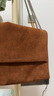 CHARLES&KEITH25秋新品大容量仿麂皮簡(jiǎn)約腋下包女生日禮物CK2-20271514-1 Sienna Brown赭石棕 L 曬單實(shí)拍圖