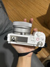 索尼（SONY）ZV-E10 微單數碼相機 4K視頻 vlog 直播相機 zv-e10 創(chuàng  )意濾鏡 E10K白色套機 官方標配【相機套+快拆腕帶+品牌電池+座充】 曬單實(shí)拍圖