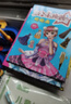 小公主換裝貼貼畫(huà)8冊?xún)和N紙書(shū)2-3-4-5-6-7歲小女孩換裝童話(huà)故事書(shū)貼貼紙反復貼兒童幼兒?jiǎn)⒚梢嬷怯螒蛎郎倥虬缁瘖y早教玩具三歲女孩適合的書(shū)四歲寶寶愛(ài)看的繪本56歲兒童暢銷(xiāo)書(shū) 全套8冊小公主換裝貼 曬單實(shí)拍圖