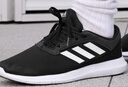 adidas CORERACER隨心暢跑網(wǎng)面休閑跑步鞋男子阿迪達斯官方輕運動 黑/白 FX3581   42 曬單實拍圖
