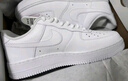 耐克NIKE緩震板鞋男空軍一號AIR FORCE 1運(yùn)動小白鞋CW2288-111白42.5 曬單實拍圖