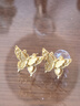 周大福 金絲羽蝶蝴蝶黃金耳釘耳飾(工費360)約2.45g EOF1371 曬單實(shí)拍圖
