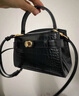 CHARLES&KEITH鱷魚(yú)紋凱莉包手提包斜挎包女包生日禮物CK2-50270880-1 曬單實(shí)拍圖