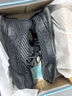 九州戰(zhàn)狼勞保鞋男透氣防護(hù)鞋防砸防刺凱夫拉中底鋼頭橡塑底透氣飛織網(wǎng)布 防砸防刺【四季款】1020黑 42  曬單實(shí)拍圖