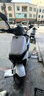大隆鷹豪2025新款電動(dòng)摩托車M95電動(dòng)車72V超長(zhǎng)續(xù)航代步車男女士電瓶車前后碟剎兩輪長(zhǎng)跑王電摩高速踏板車 朱鷺白【手機(jī)互聯(lián) 藍(lán)牙音響】 72V-40A石墨烯電池-續(xù)航約140KM 曬單實(shí)拍圖