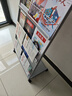得力(deli)3層商務(wù)金屬報刊雜志架書(shū)刊架 宣傳冊展示架書(shū)架落地資料架    高1.27米 9308 曬單實(shí)拍圖