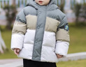 巴拉巴拉童裝兒童羽絨服男童冬裝撞色連帽外套上衣舒適戶(hù)外時(shí)尚潮 綠色調00444-白鴨絨 130cm （充絨量96g） 曬單實(shí)拍圖