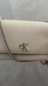 Calvin Klein小眾單肩包禮物荔枝紋包包金屬搭扣鏈條翻蓋CK女包斜挎包DH2806 GTR-牛乳白 OS 曬單實拍圖