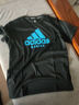 阿迪達斯 （adidas）男裝透氣快干圓領(lǐng)時(shí)尚潮流舒適運動(dòng)休閑T恤 黑/藍  2XL 曬單實(shí)拍圖