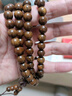 福進(jìn)家金絲檀木手串108顆男女款文玩盤(pán)玩多圈手鏈木質(zhì)檀香佛珠念珠手飾 金絲檀108顆手串10MM 曬單實(shí)拍圖