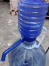 首力手動(dòng)抽水器桶裝水上水器純凈水桶抽水器吸水器飲水機(jī)抽水泵壓水器 曬單實(shí)拍圖