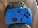 微軟Xbox無線游戲手柄 無線控制器 彩色手柄波動(dòng)藍(lán) 藍(lán)牙 適配Xbox/PC/平板/手機(jī) Steam 黑神話 絲之歌 曬單實(shí)拍圖