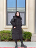 鴨鴨（YAYA）長款羽絨服女2025冬季新款時尚百搭過膝加厚連帽韓版保暖外套 米色 M (建議105-120斤) 曬單實拍圖