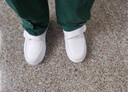 永高哥醫用護士鞋女軟底真皮不累腳內增高6CM7魔術(shù)貼加絨保暖小白鞋秋冬 單鞋粉色(內增高) 37 曬單實(shí)拍圖