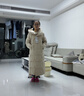 波司登（BOSIDENG）【斷碼清倉】羽絨服新國標90絨女長(cháng)款過(guò)膝廓形自由舒適保暖外套 香檳米7230 XS 155/80A 體重約110以?xún)?曬單實(shí)拍圖