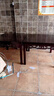 豪瑞森實(shí)木餐桌椅家用復(fù)古八仙桌仿古四方餐桌餐廳飯店面館商用家用桌子 一（100X100高75） 單桌 曬單實(shí)拍圖