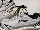 李寧扶搖2.0 V2 跑鞋男鞋透氣網(wǎng)面減震回彈低幫復古老爹鞋跑步鞋 淺石灰/銀色-5 41.5 曬單實(shí)拍圖