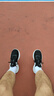 安德瑪（UNDERARMOUR） 跑步訓(xùn)練鞋耐磨透氣休閑鞋緩震庫(kù)里籃球鞋3025631-10342碼 曬單實(shí)拍圖