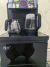 現代智能茶吧機家用辦公室內高端客廳用2025年新款下置水桶多功能立式飲水機體柜燒水壺 雙出水口+語(yǔ)音+遙控+彩屏+藍光壺-黑色 制熱型 曬單實(shí)拍圖