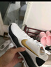 耐克男子實戰(zhàn)籃球鞋冬季抗扭低幫NIKE HYPERDUNK 2017 LOW HV1793 170白/金屬金/黑 40.5 曬單實拍圖