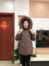 鴨鴨（YAYA）品牌媽媽羽絨服中長(cháng)款2025新款中老年女冬裝可拆卸帽保暖外套 紫李色 L (建議90-105斤) 曬單實(shí)拍圖