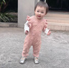 Auro Mesa嬰兒針織背帶褲可愛(ài)女寶寶飛袖棉線(xiàn)連體褲公主無(wú)袖連身衣 粉紅色 59cm 曬單實(shí)拍圖