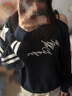 UR【HOT】2025秋季新款女裝學(xué)院風(fēng)斜肩領(lǐng)撞色字母T恤UYV450163 藏青 (偏寬松) S 曬單實(shí)拍圖