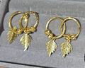 首愛(ài)珠寶黃金耳環(huán)女新款足金999.9幸運樹(shù)葉耳圈時(shí)尚金七夕情人節禮物 樹(shù)葉耳環(huán)（一對） 4.6g 曬單實(shí)拍圖